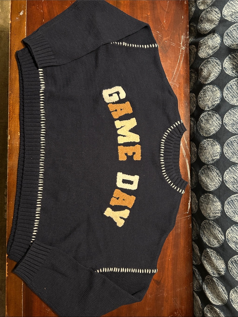 Jessica Simpson Game Day Navy Blue Cropped Sweater Womens XS Blanket Stitch NWT